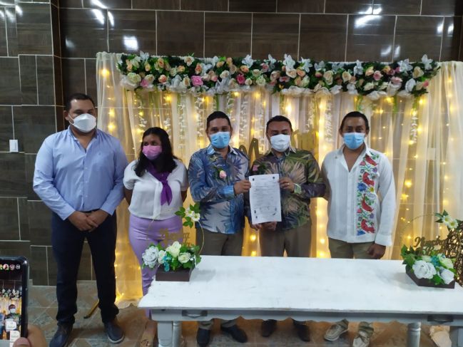 Se casa primera pareja homosexual sin necesidad de amparo en Yucatán